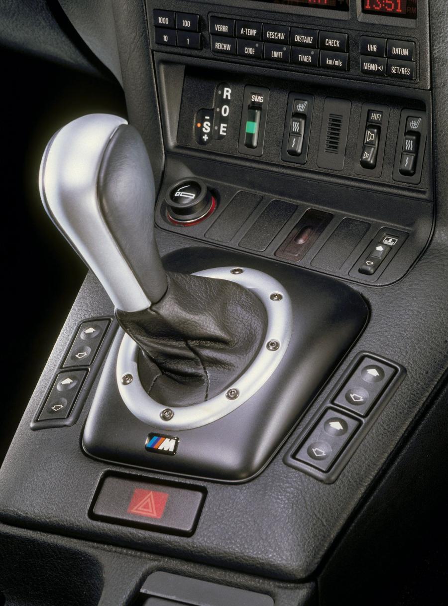  BMW M3 1993 года  (фото 4 из 12)
